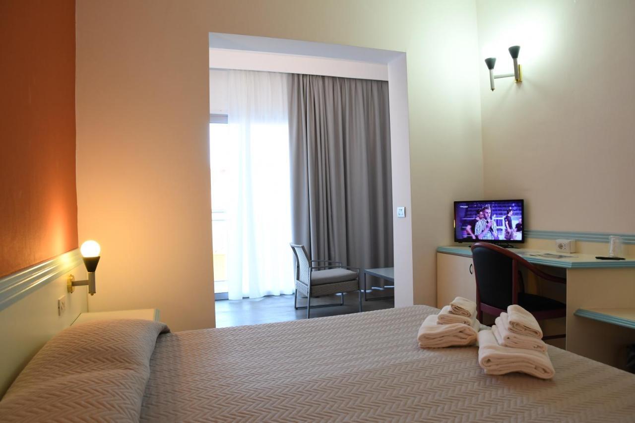 Tortolì Hotel Orri מראה חיצוני תמונה