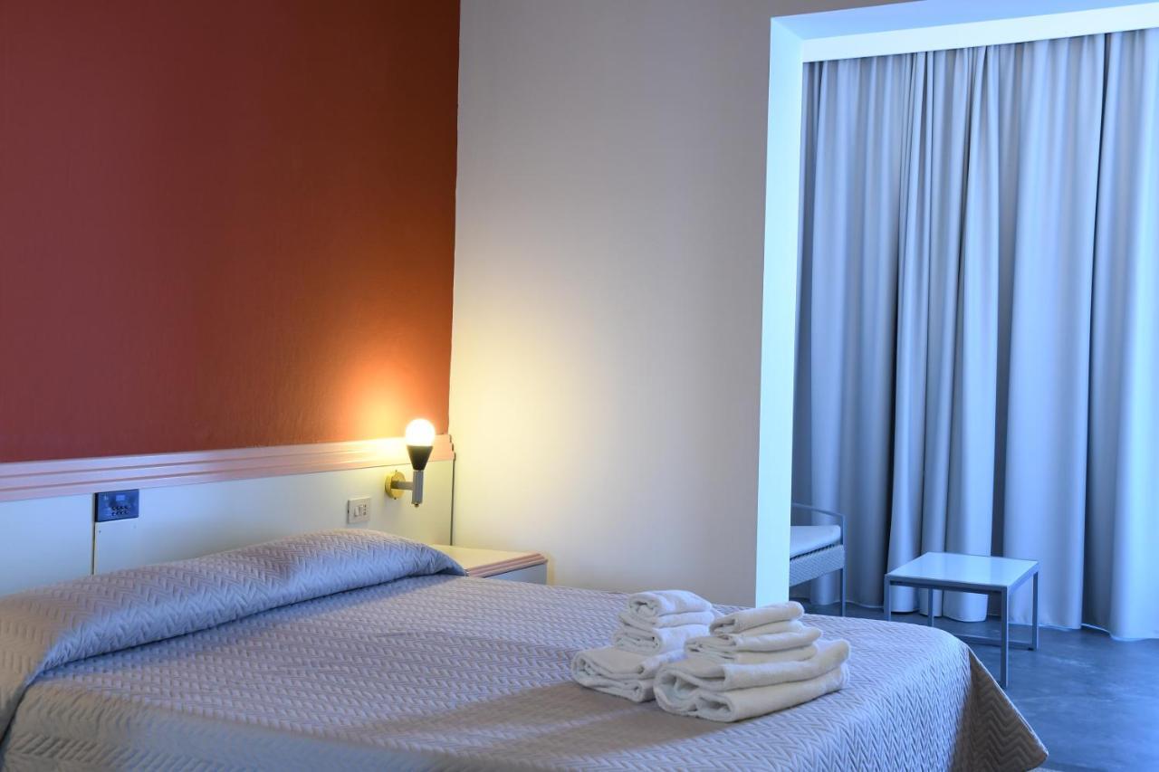 Tortolì Hotel Orri מראה חיצוני תמונה